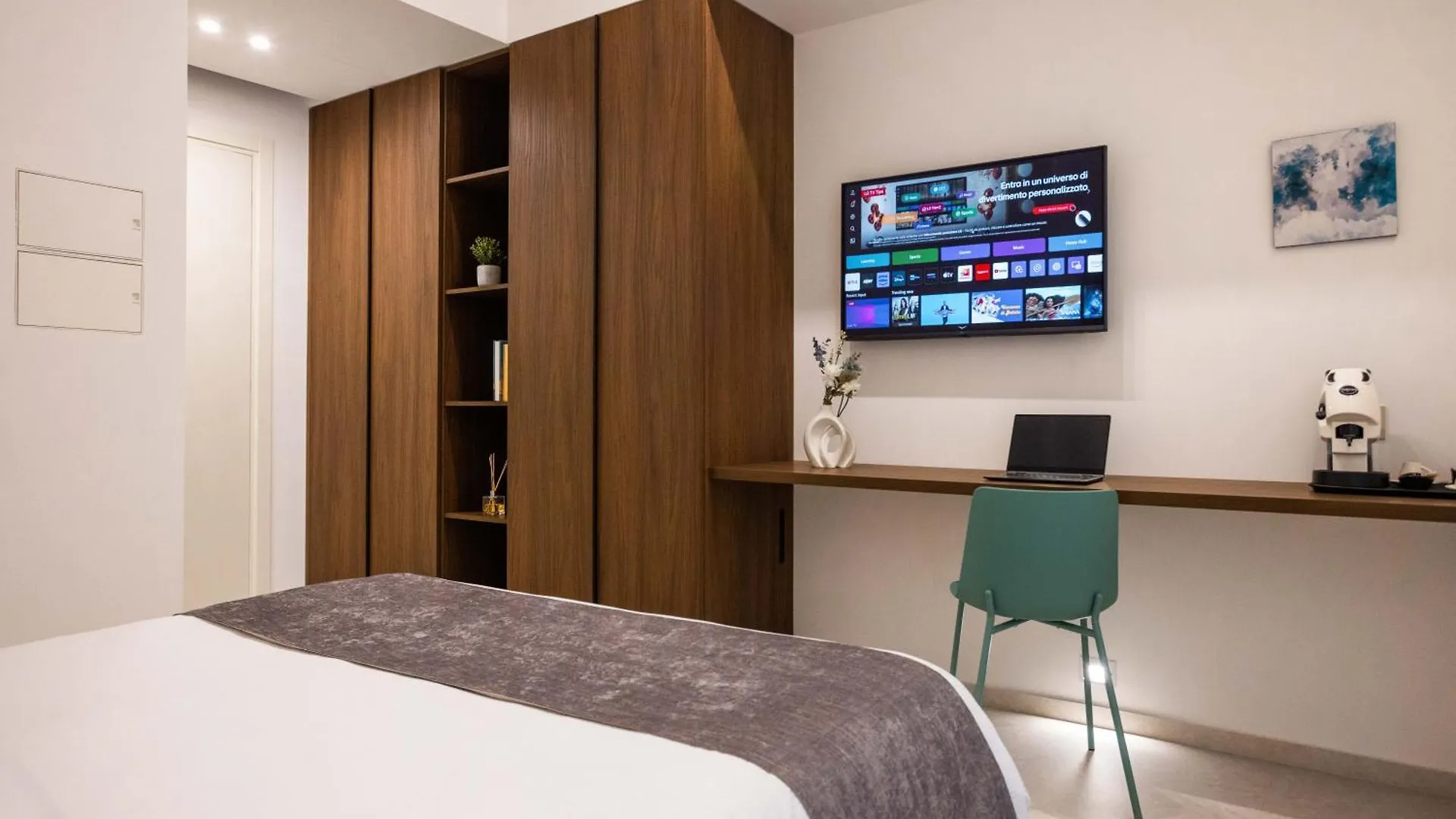 Nora'S Suites Palermo 0*,  Italy