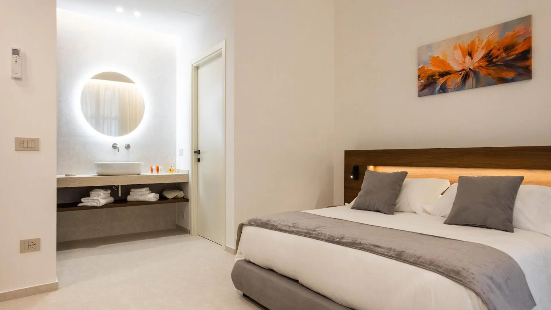 Nora'S Suites Palermo 0*,  Italy